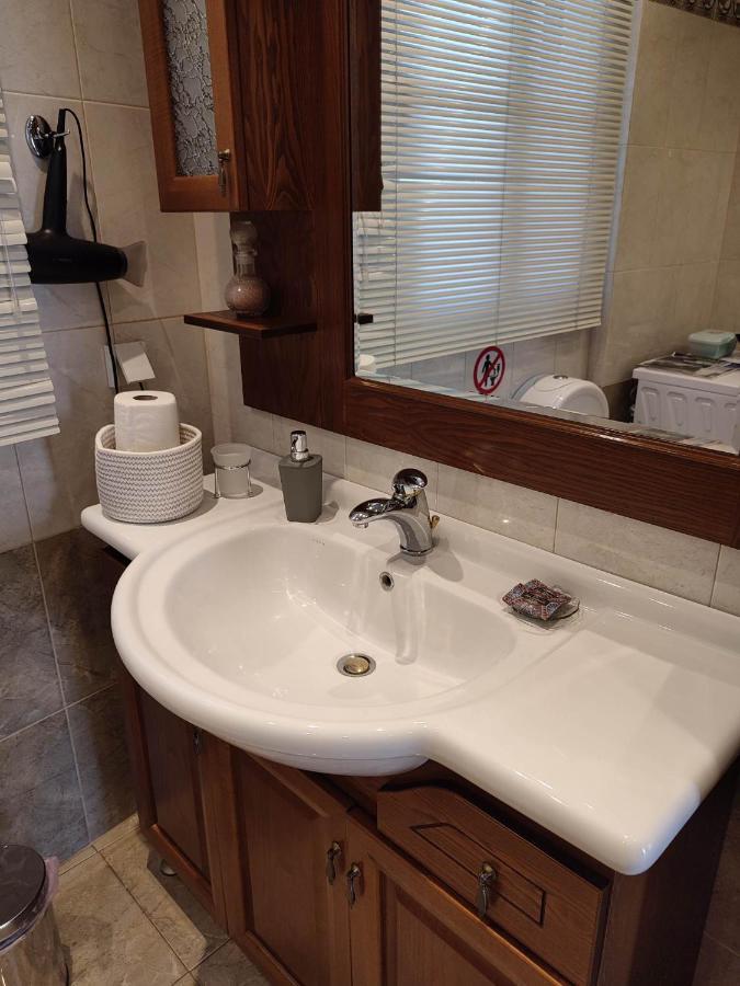 Old City View Apartment Волос Екстер'єр фото